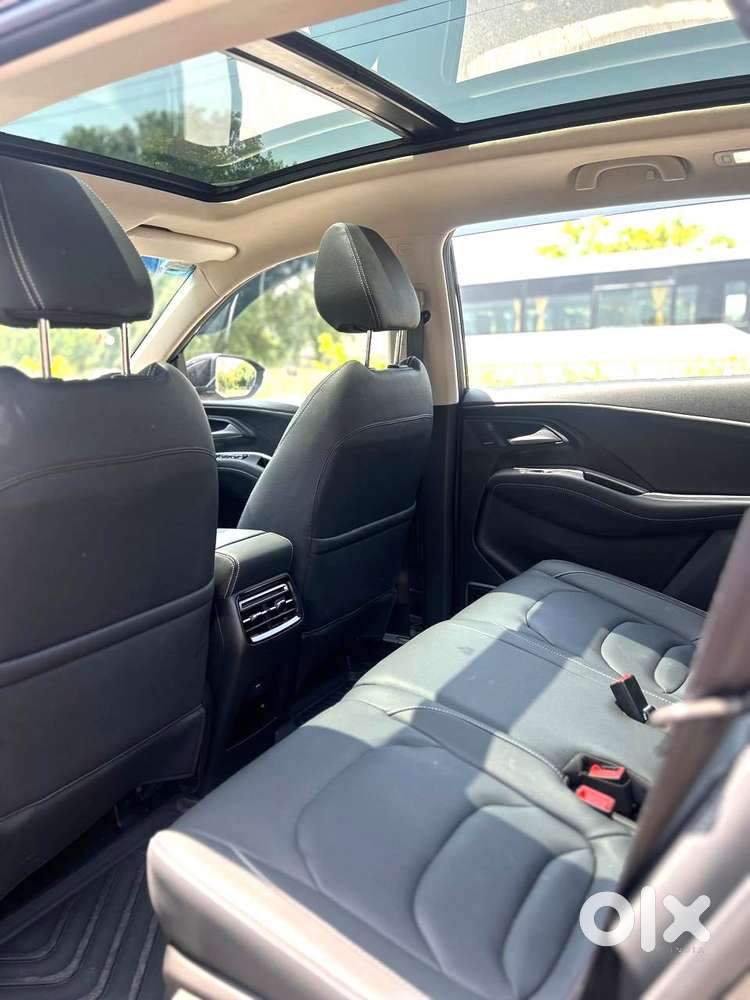 Mg Hector Blackstorm Cvt, 2025, Petrol