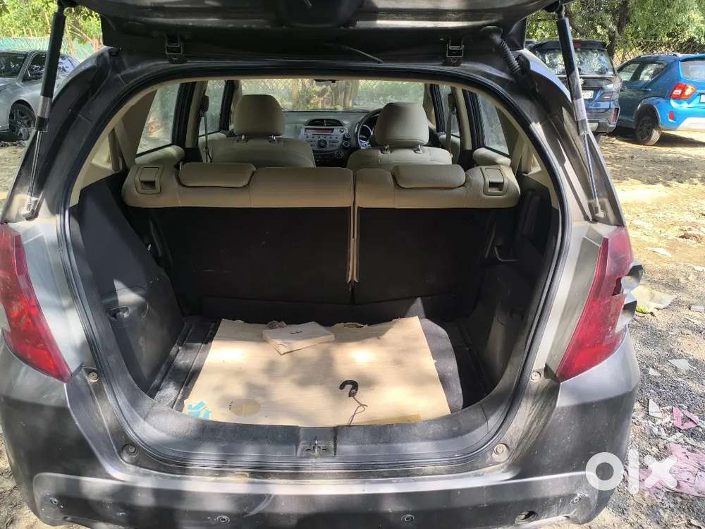 Honda Jazz 2012 Petrol Well Maintained