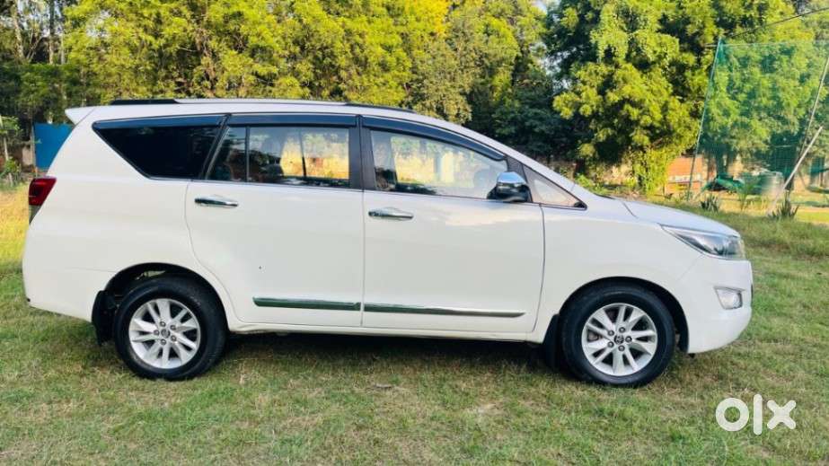 Toyota Innova Crysta 2.4 V, 2018, Diesel