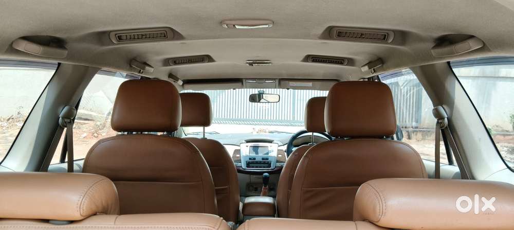 Toyota Innova 2.5 V 7 Str, 2012, Diesel