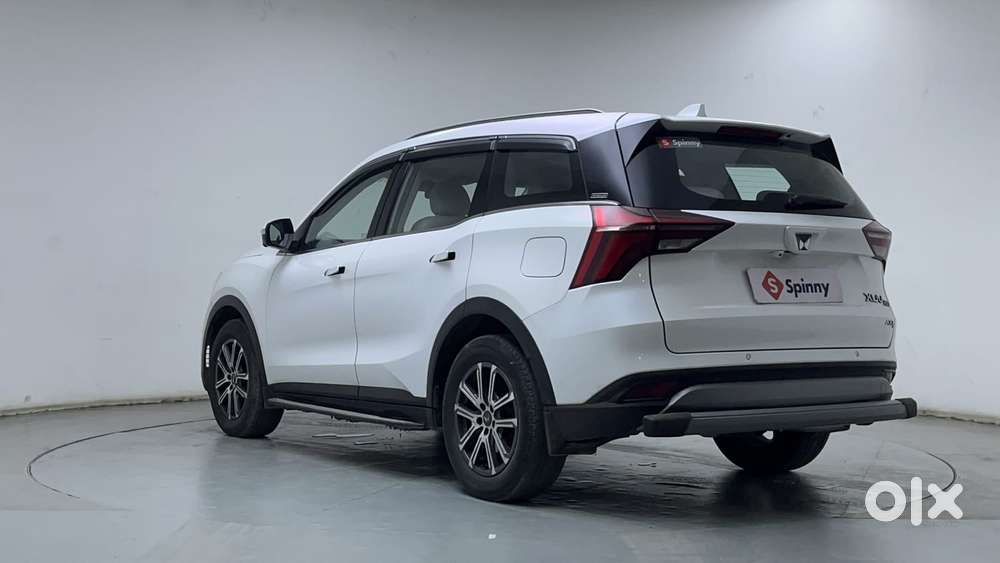Mahindra Xuv700 2.0 Ax 7 Petrol At Luxury Pack Str, 2022, Petrol