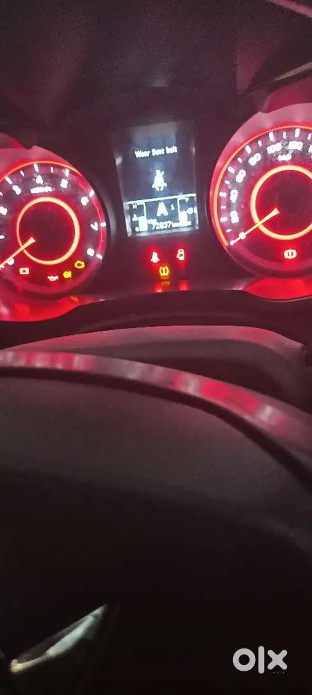 Mahindra Xuv300 W6 2024 Petrol Automatic