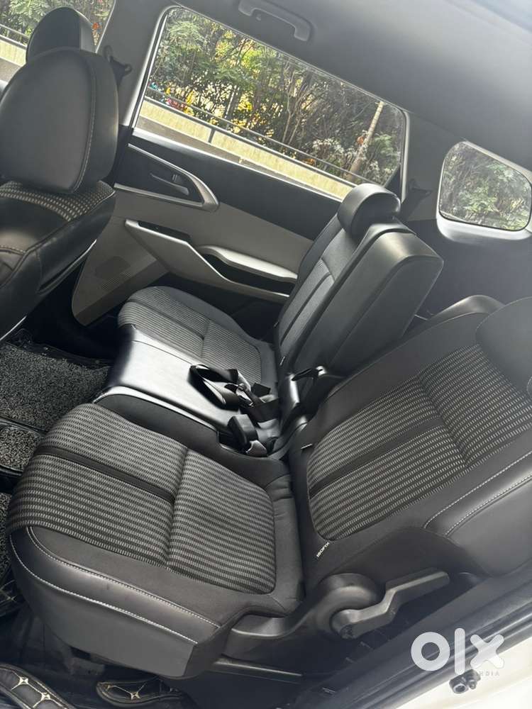 Kia Carens Petrol 2023