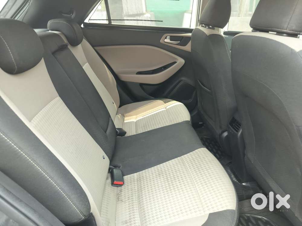 Hyundai Elite I20 1.2 Asta (o) Cvt, 2019, Petrol