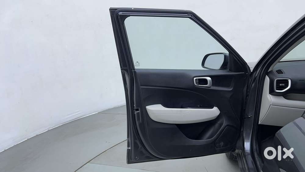 Hyundai Venue [2022-ongoing] 1.5 Crdi Sx, 2024, Diesel
