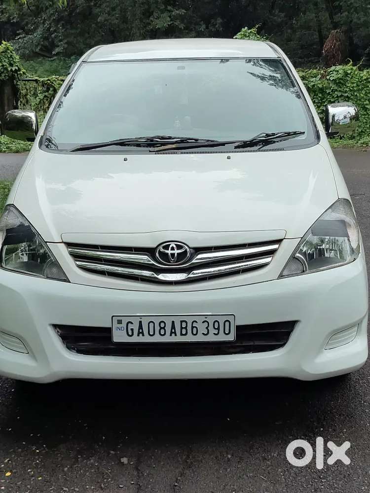 Toyota Innova Diesel 2010