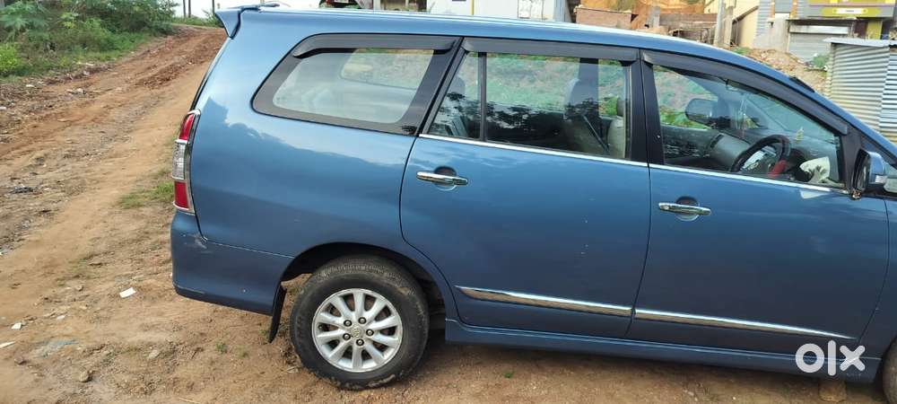 Toyota Innova 2.5 Vx 8 Str, 2013, Diesel