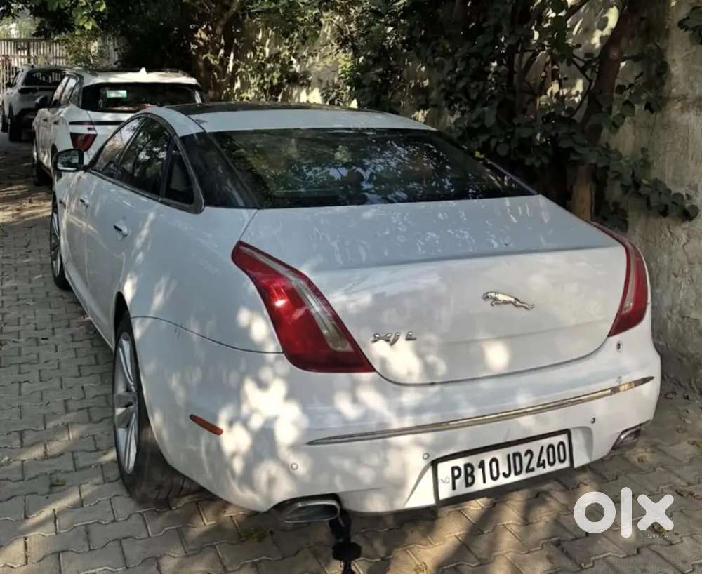 Jaguar Xj 2011 Diesel 110000 Km Driven