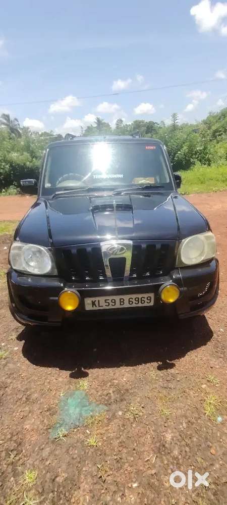 Mahindra Scorpio Classic 2010