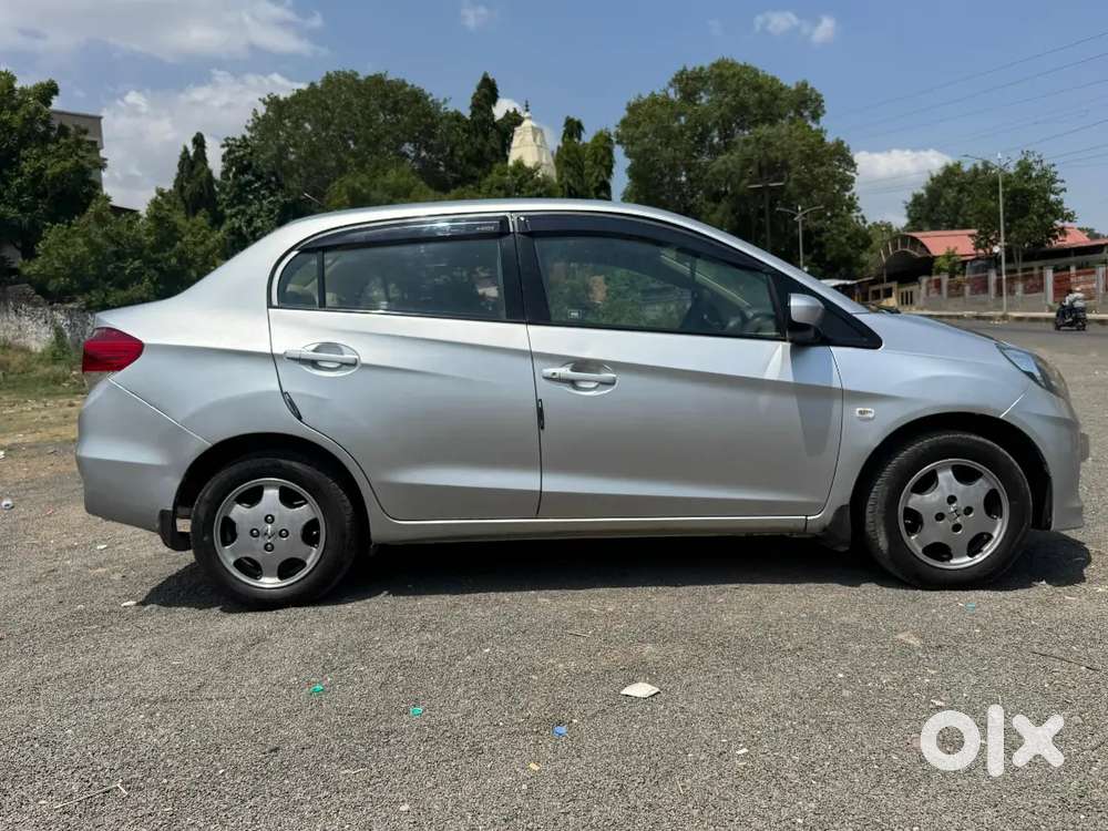 Honda Amaze 2013 Diesel Well Maintained