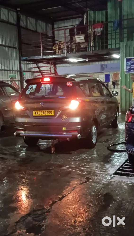Maruti Ertiga Vxi 2025