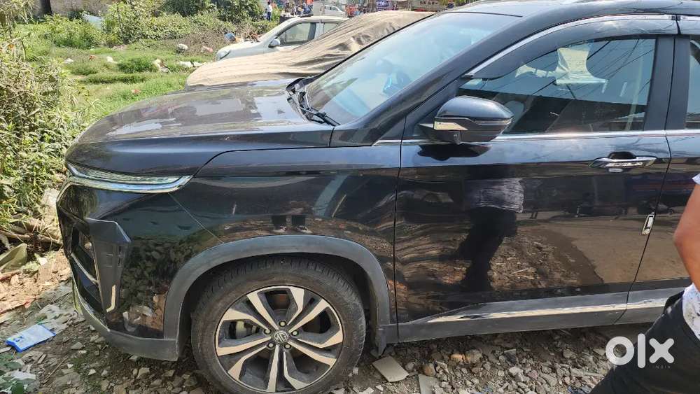 Mg Hector Plus 2024 Diesel 14000 Km Driven