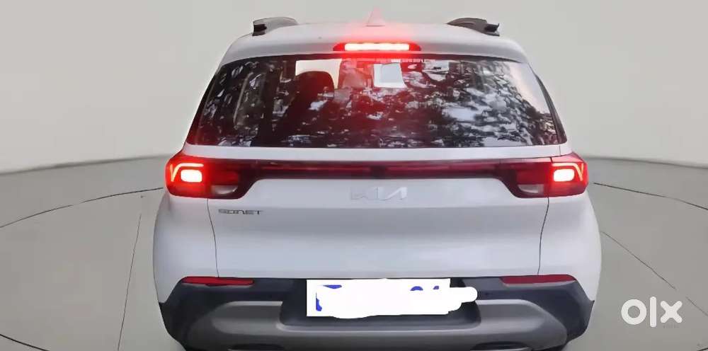 Kia Sonet 2023 Petrol Well Maintained