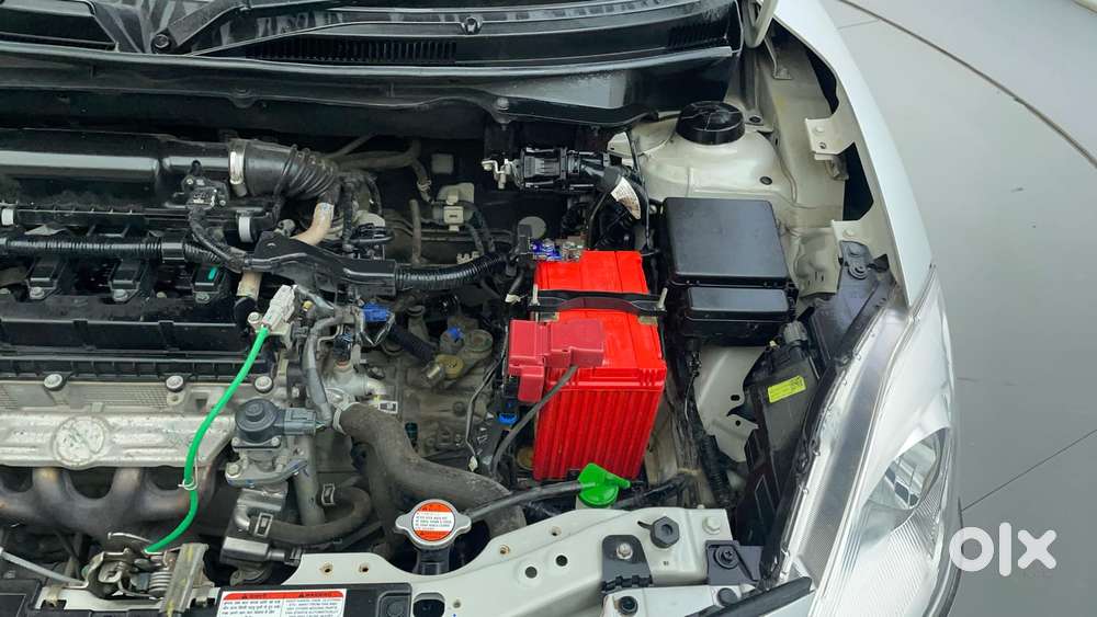 Maruti Suzuki Swift Vvt Vxi, 2021, Petrol