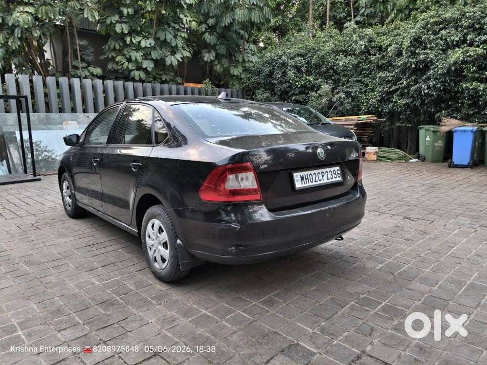 Skoda Rapid 1.6 Mpi Ambition, 2012, Petrol