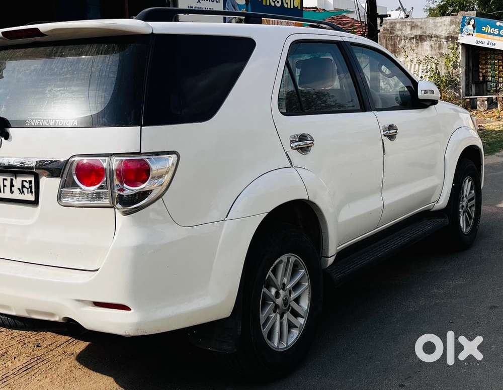 Toyota Fortuner Diesel 2014 Mt