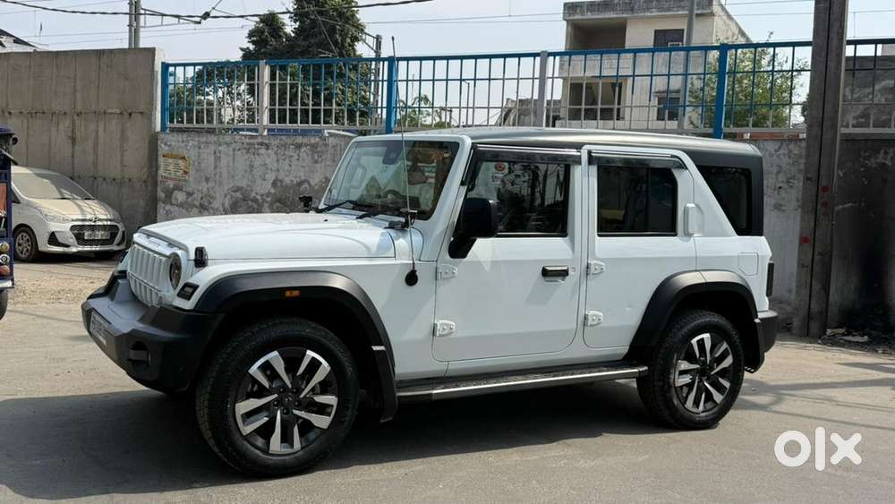 Mahindra Thar Roxx 2025