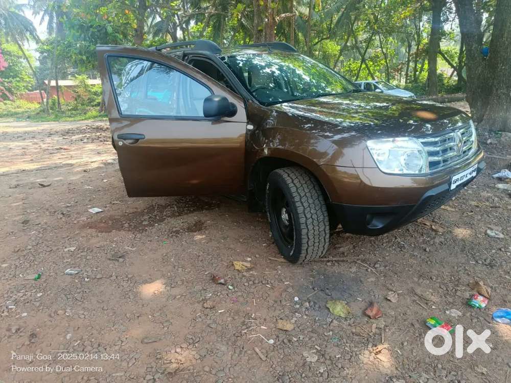 Renault Duster 2015 Petrol Well Maintained
