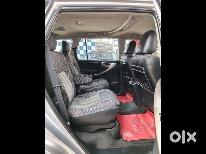 Toyota Innova Crysta 2.4 V, 2017, Diesel