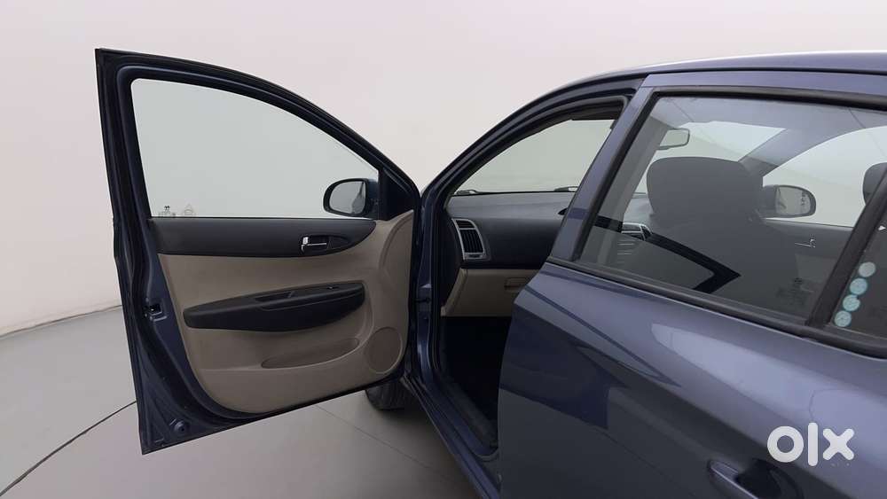 Hyundai I20 Sportz 1.4 Crdi, 2014, Diesel