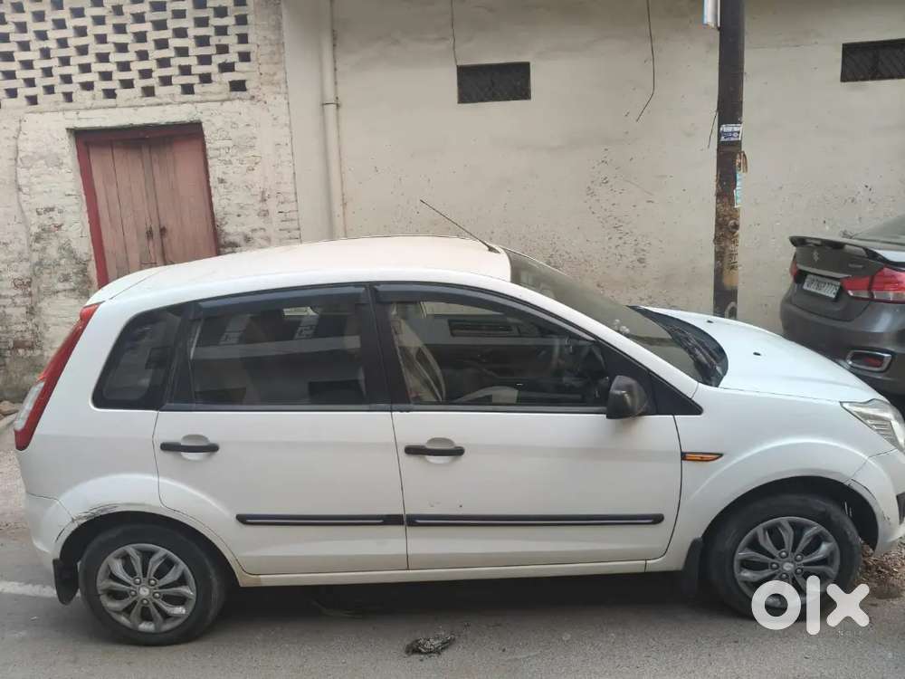 Ford Figo Diesel Lxi 2014 Model