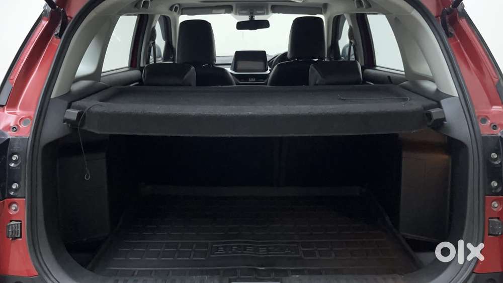 Maruti Suzuki Vitara Brezza 1.5 Zxi Plus At Dual Tone, 2022, Petrol