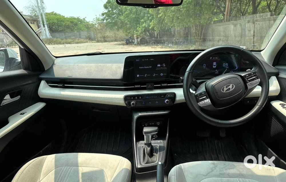 Hyundai Verna Sx 1.5 Petrol Ivt, 2025, Petrol