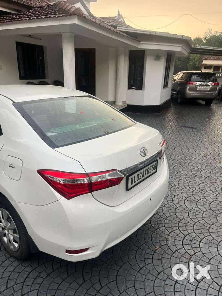 Toyota Corolla Altis 2016 Diesel 63000 Km Driven