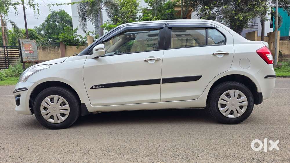 Maruti Suzuki Swift Dzire, 2014, Petrol