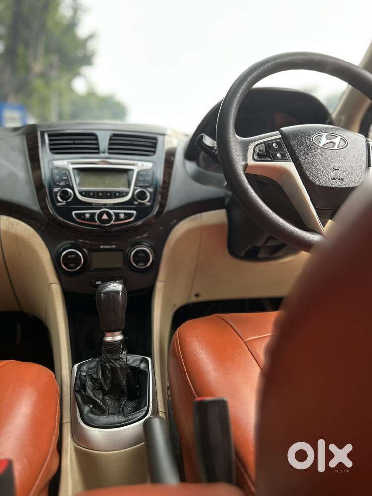 Hyundai Verna 1.6 Ex Vtvt, 2013, Petrol