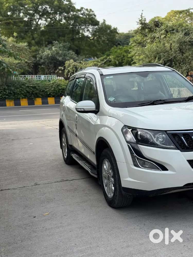 Mahindra Xuv500 2017 W10 Single Owner Sunroof