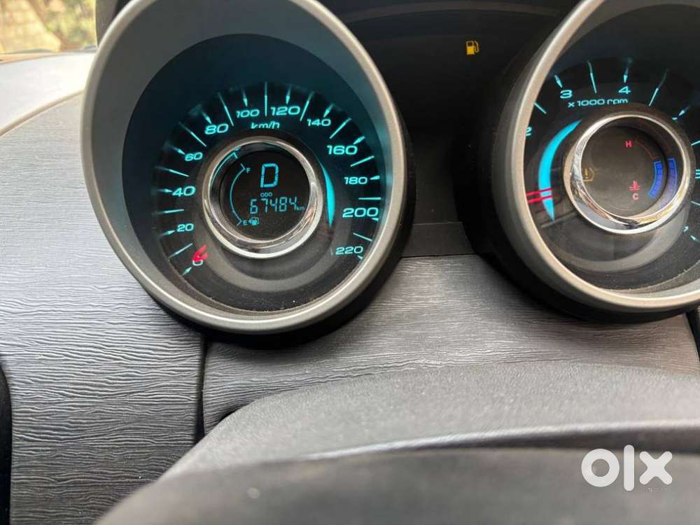 Mahindra Xuv500 At W10 Awd, 2016, Diesel