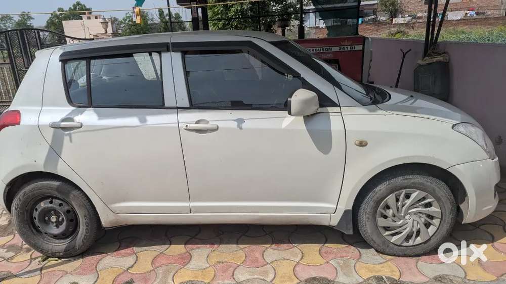 Maruti Suzuki Swift 2008 Petrol 87000 Km Driven