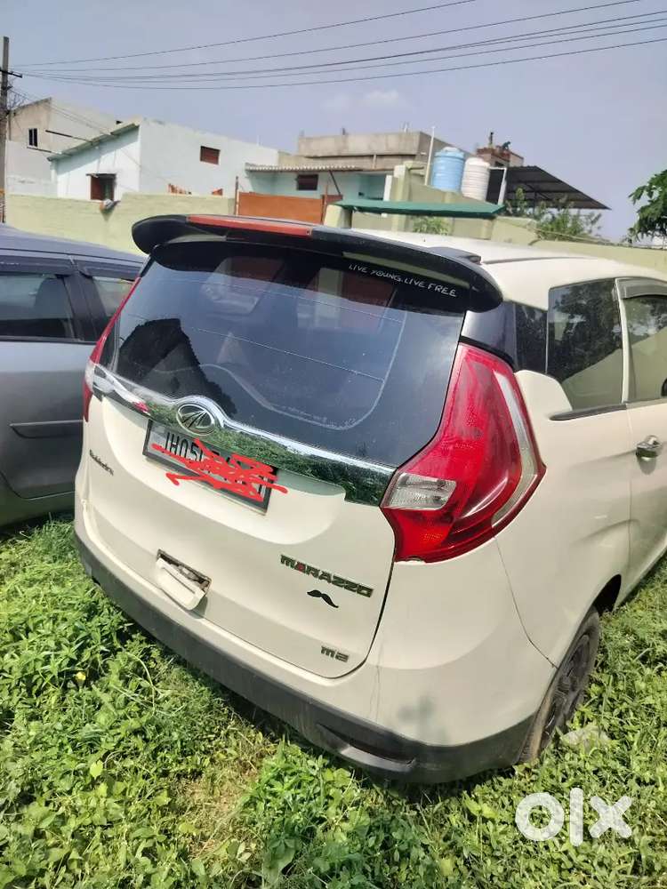 Mahindra Marazzo 2018 Diesel 128000 Km Driven
