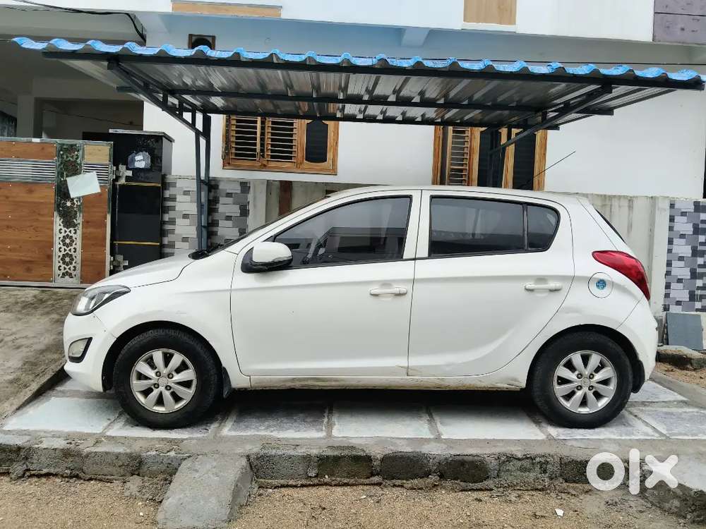 Hyundai I20 1.4 Crdi Sportz 2012