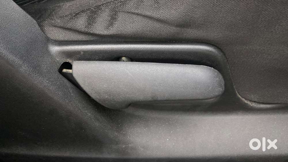 Maruti Suzuki Swift 2011-2014 Vxi, 2013, Petrol