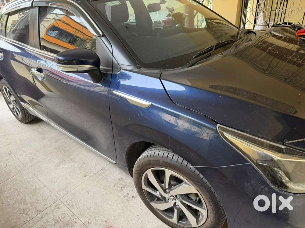 Toyota Glanza 2023 Petrol 22500 Km Driven