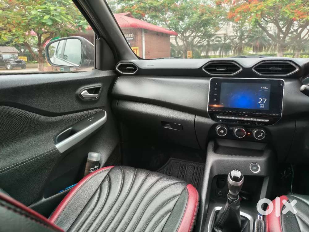 Nissan Magnite 1.0 Xv Premium, 2021, Petrol