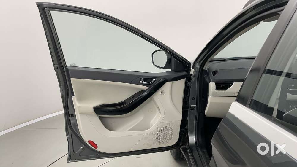 Tata Nexon 1.2 Revotron Xz Plus (o), 2022, Petrol