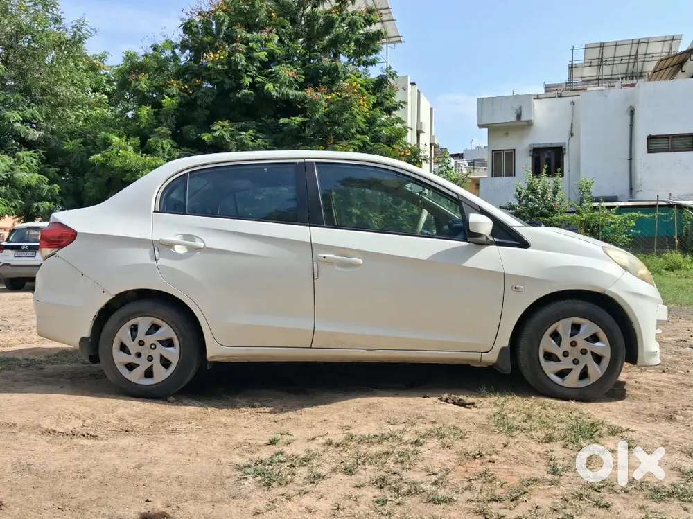 Honda Amaze Diesel 2013