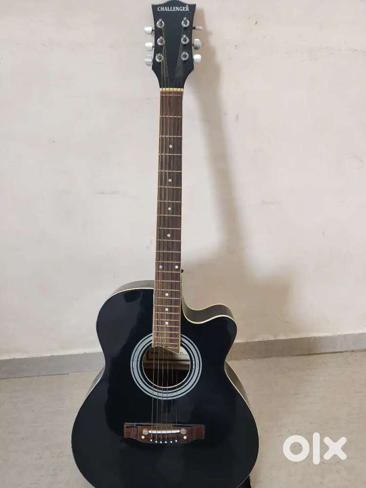 Black Guitar