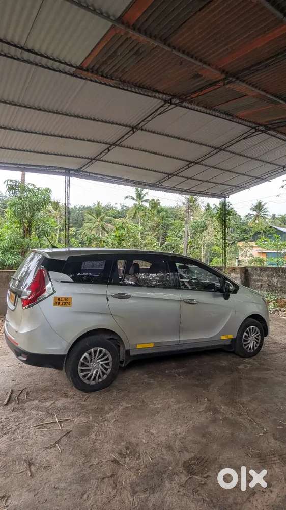 Mahindra Marazzo Well Maintained