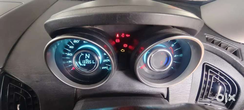 Mahindra Xuv500 2.2 W7 2020 Diesel Manual