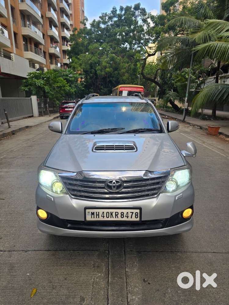 Toyota Fortuner 4x2 Manual, 2012, Diesel