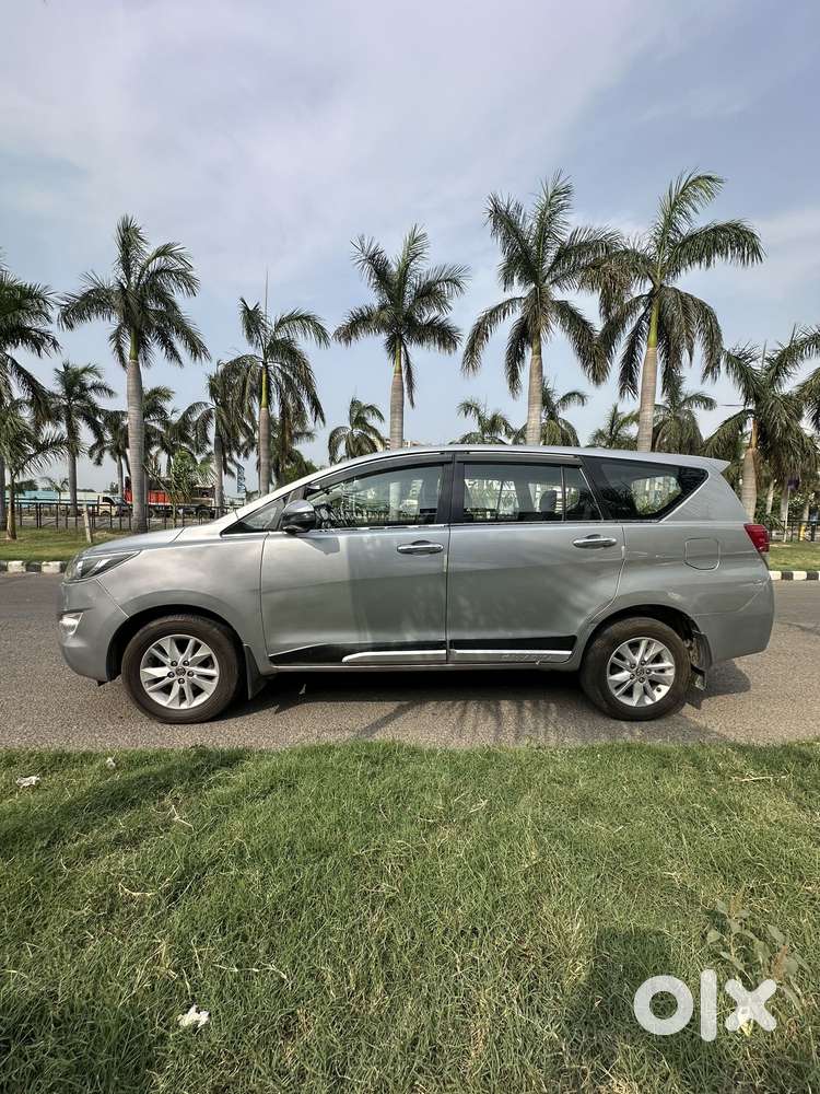 Toyota Innova Crysta 2.4 G Mt, 2019, Diesel