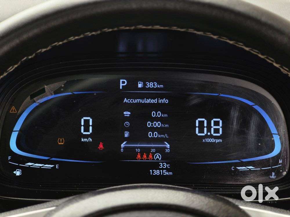 Hyundai Venue 1.0 S (o) Turbo Dct, 2024, Petrol