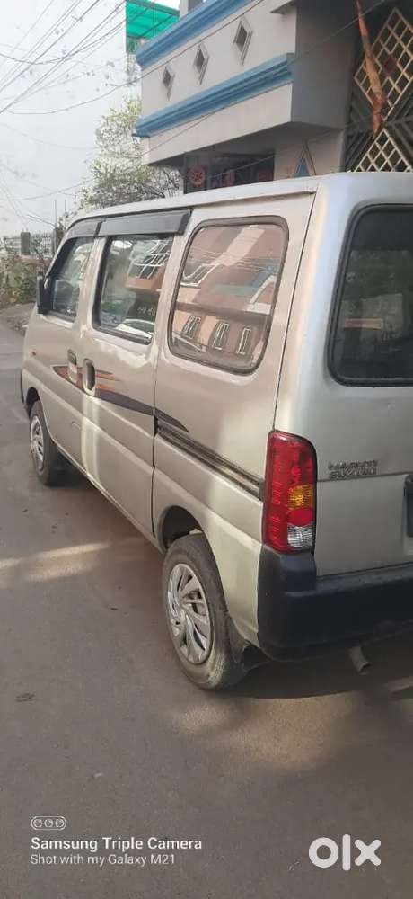Maruti Suzuki Eeco 2011 Lpg  New Battery Insurance Registration 2031