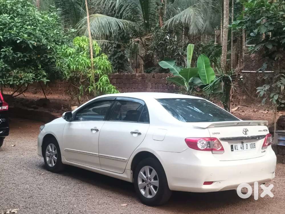 Toyota Corolla Altis 2012 Diesel Well Maintained