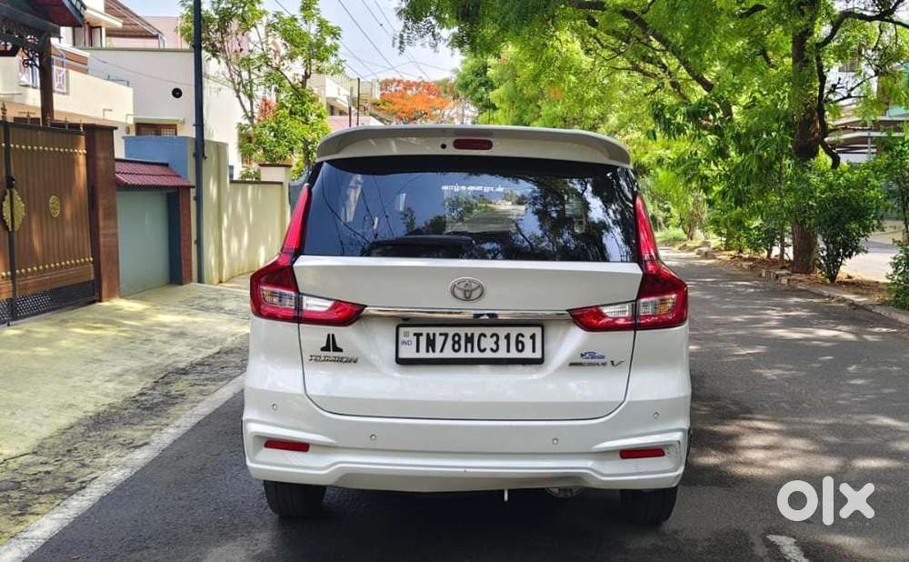 Toyota Rumion V Mt, 2024, Petrol