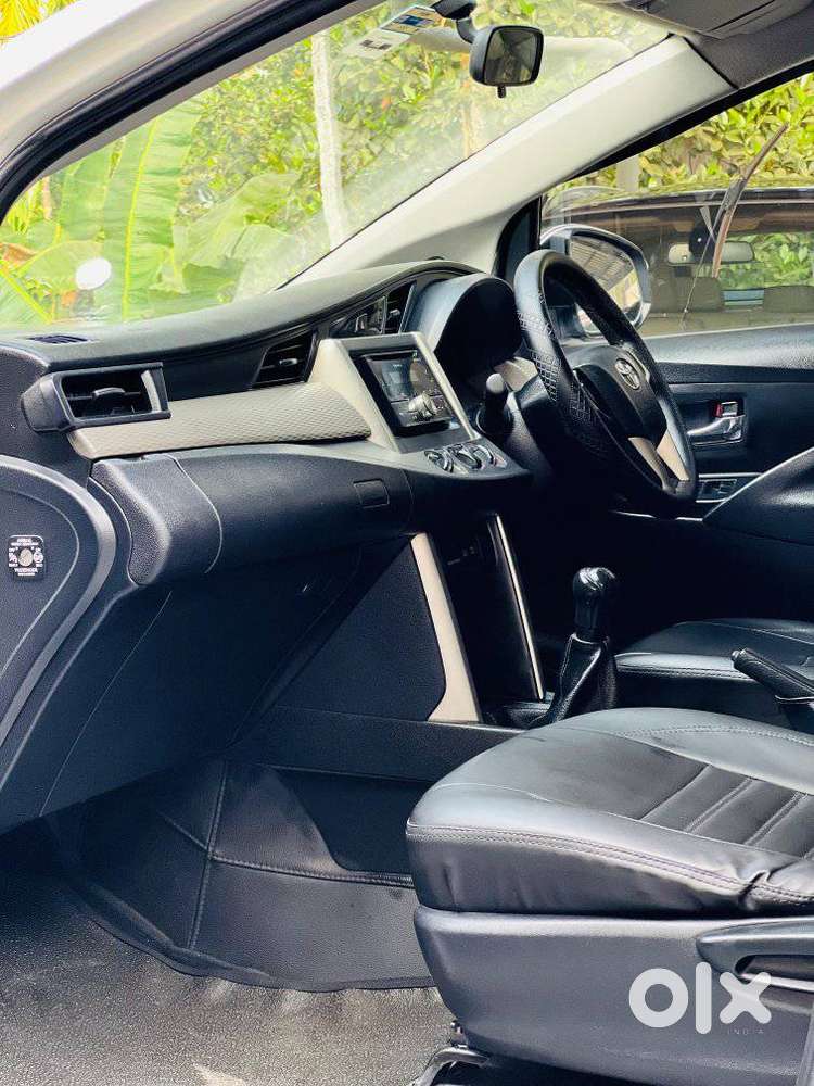 Toyota Innova Crysta 2.4 G Mt, 2018, Diesel